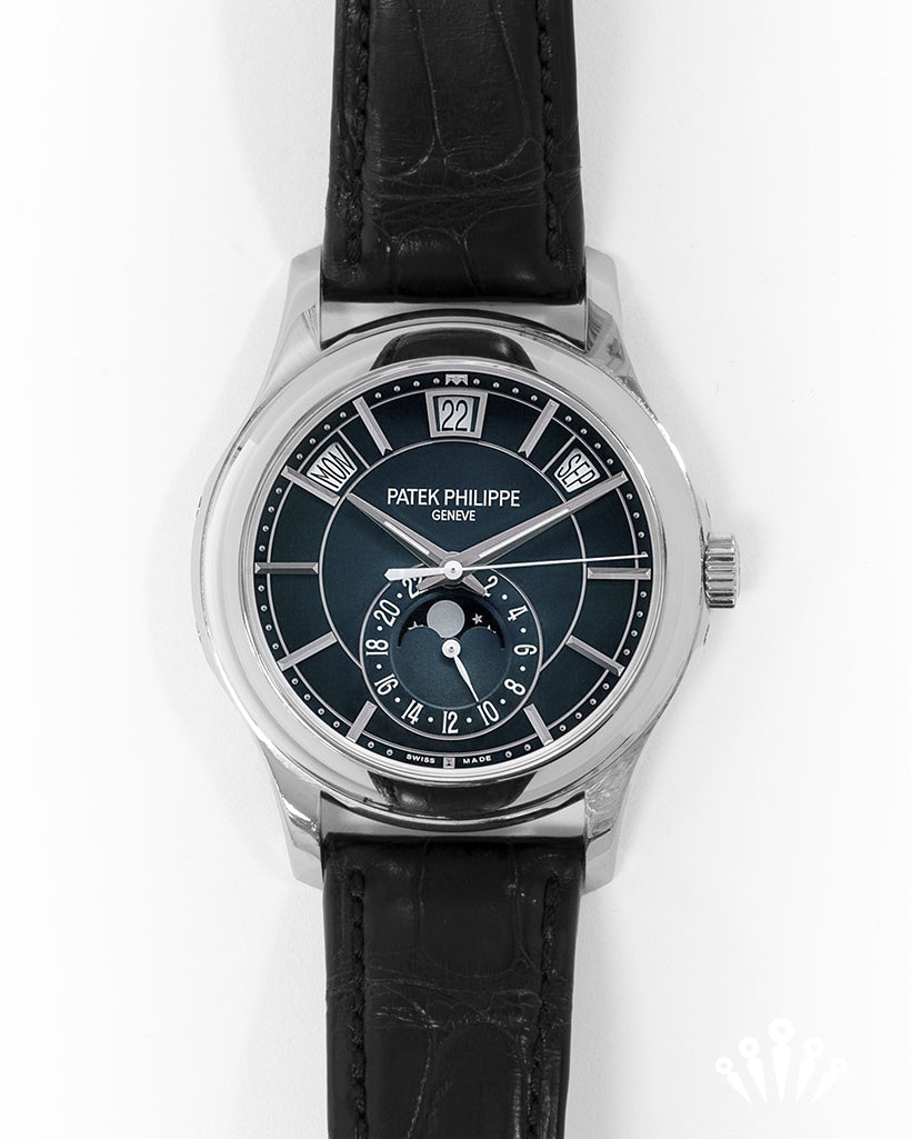 Patek philippe online 5205g