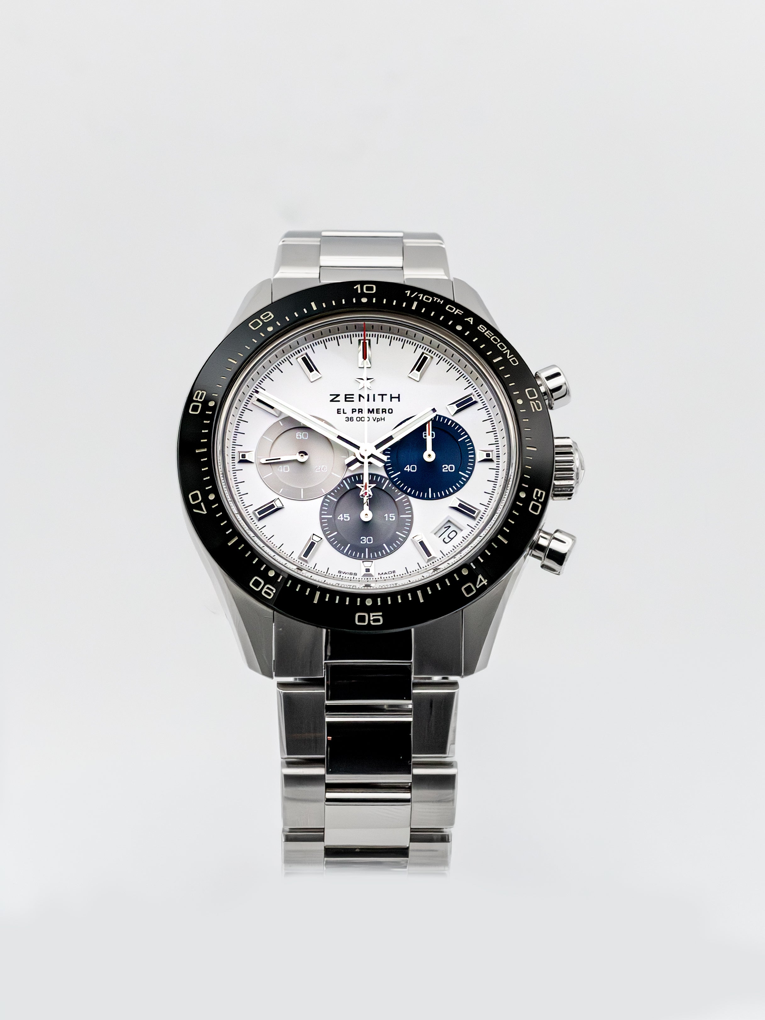 Zenith Chronomaster Sport front view - preowned luxury watch